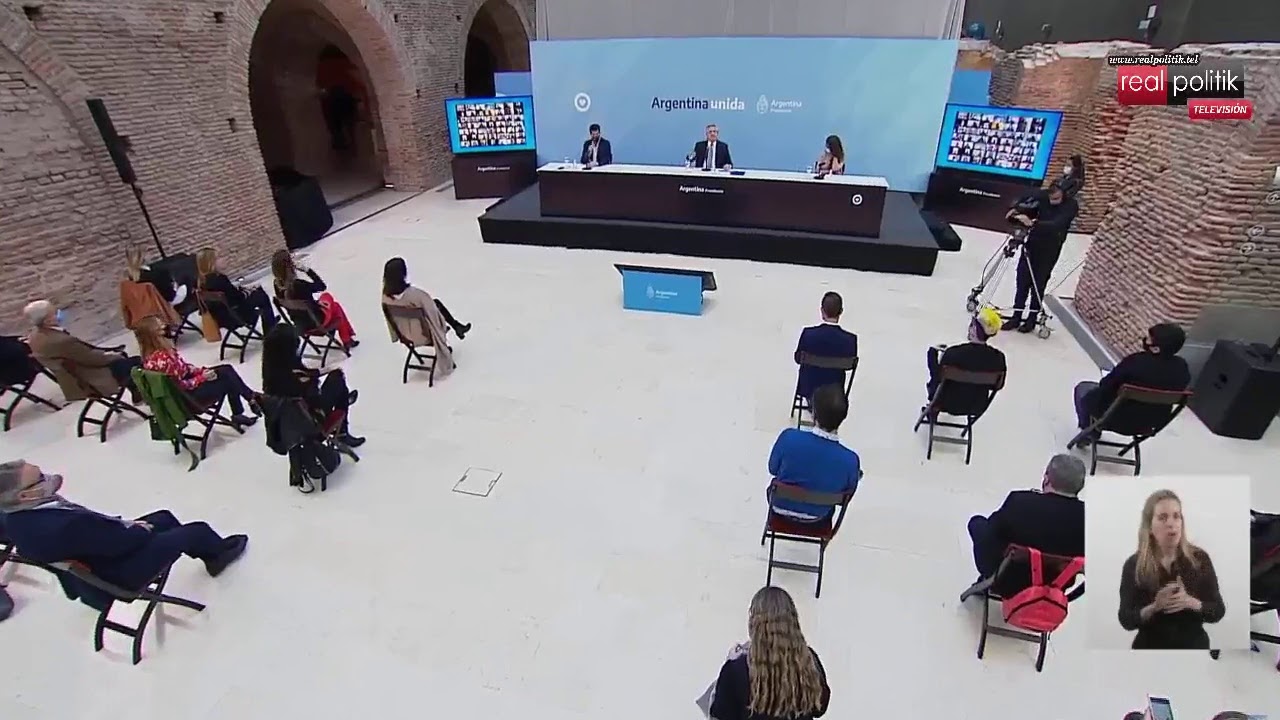 Alberto Fernández encabezó la presentación del nuevo DNI para personas no binarias