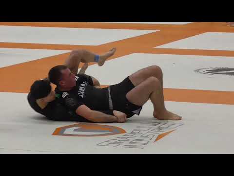 Tommy Yip vs Ryan Golden - Grappling Industries London 2022 - No-Gi - Adult - Advanced