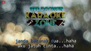 Download lagu Kapten janda beranak dua (karaoke version) tanpa vokal mp3 Download lagu Kapten janda beranak dua (karaoke version) tanpa vokal mp3