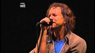 Pearl Jam - Save You (Reading Festival, UK 2006)