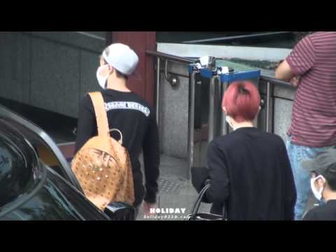 [FANCAM] Kikwang (+BEAST) OTW to Inkigayo 120812
