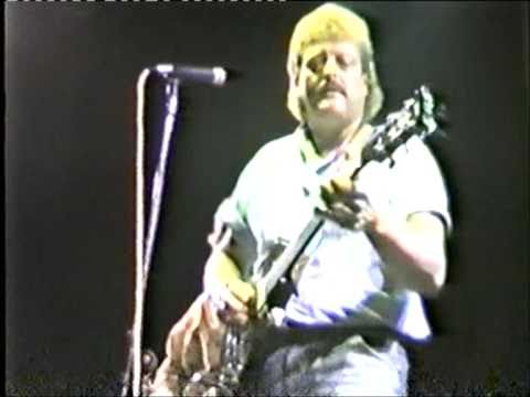 Thumbnail for UK Jethro Tull Convention 1990 Part 2 by Maartin Allcock