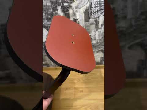 Приставний журнальний столик