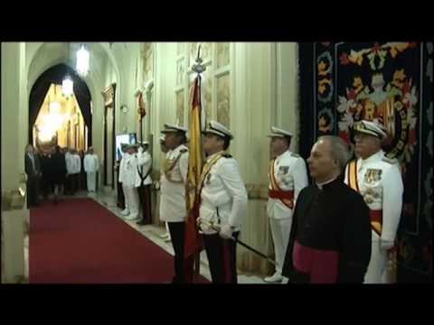Acto de juramento o promesa ante la Bandera de personal civil en el Cuartel General de la Armada