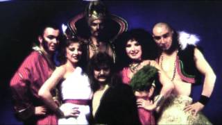 Hadschi Halef Omar      ------      Dschinghis Khan