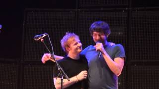 Ed Sheeran ft Gary Lightbody w/ Snow Patrol - New York (NYC)