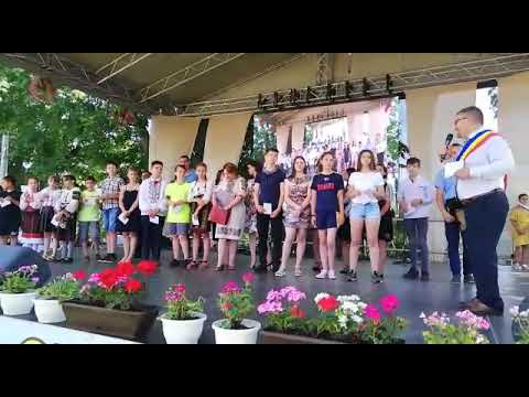 Horodnicenii Sucevei în zi de sărbătoare