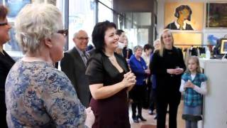 Moona Metsoilan taidenäyttelyn avaus Keskusgalleriassa