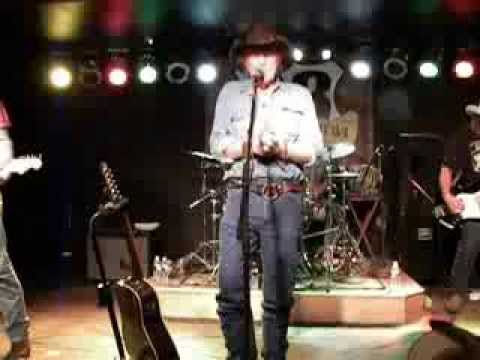 Billy Joe Shaver - Love Is So Sweet. Route 33 Rhythm & Brews. Wapakoneta, OH. 10-07-13