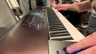 Synchronal Steps Keyboard Solo - Alex Argento (Brandon Morris)
