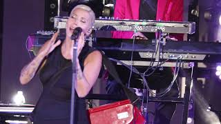 Malika Ayane stracciabudella live @ diamante domino EN Plein Air 2019