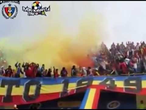 "Tribuna Sur carnaval Tricolor" Barra: Attake Massivo • Club: Deportivo Pasto