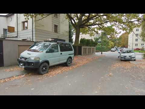 Stare Bielany - ulica Lisowska w Warszawie | Jesień 2022 [4k]