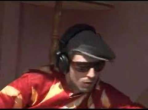 Robert Roccobelly live at the Dollhouse (pt 4)