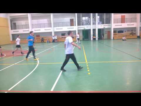 StrefaFutbolu.pl: Legendarni FF - OknoNaŚwiat.pl