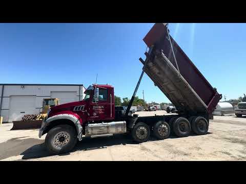2018 Mack Granite GU713 Quad/A Dump Truck — video
