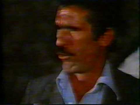 Народни гуслар Бранко Перовић - Смрт мајке Југовића (Искра у камену).mpg