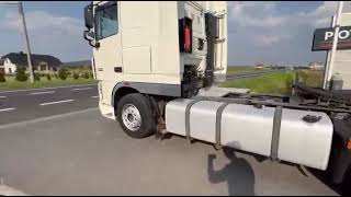 DAF XF 105.460 / SPACE CAB / RETARDER / LOD&Oacute;WKA / SUPER STAN / TOP truck tractor | Image 4 - Autoline