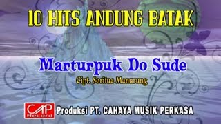 Download lagu Poster Sihotang , Trio Beta - Marturpuk Do Sude - (10 Hits Andung Batak) mp3