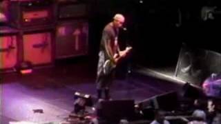 03 - blink-182 - Voyeur live at Loserkids Tour &#39;99, San Diego, CA