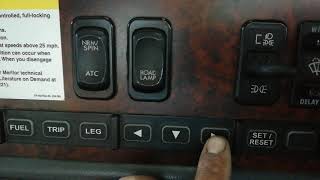 How to retrieve fault codes without a laptop on Freightliner Argosy
