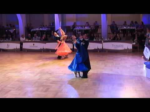 Ruslan Tufetulov & Roksolana Soha - Waltz 28.03.2015