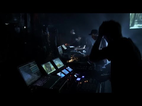 Chinese Man Ft. Taiwan MC & Youthstar - In My Room (Live à La Cigale)