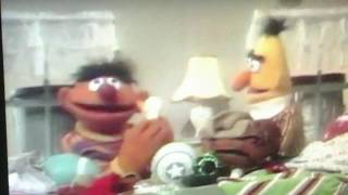 Classic Sesame Street: Ernie Cleans The Apartment In 15 Seconds (Better Copy)