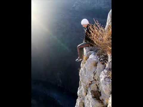 Brugner feat La familia-prinsi in joc