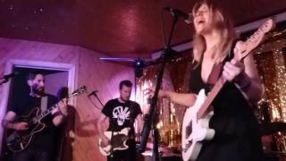 Slow Club - In Waves (HD) - Moth Club - 16.08.16