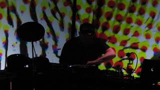 DJ Shadow - Guns Blazing (Drums of Death Pt. 1) Live @ Roundhouse