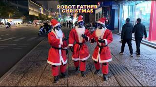 Robot Father Christmas Surprises People in China 🤖🎅 | Viral Christmas Moment🎄机器人圣诞老人在中国给人们带来惊喜🤖🎅 | 爆红圣诞瞬间🎄