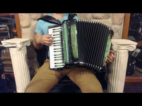 OTTASUPTQGS - Green Shadow Ottavianelli Superior Trentaquattro Piano Accordion LMMM 34 72 $4299