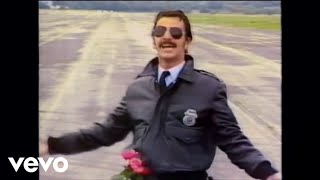 Ringo Starr - Stop and Smell The Roses (Remastered Music Video)
