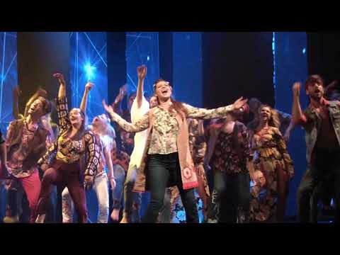 Muzikál VLASY - Sestřih z press show - Divadlo Kalich