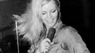 Patty Pravo - Morire tra le viole