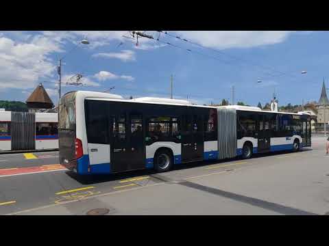 Busverkeher der vbl auf der Seebrücke in Luzern LU