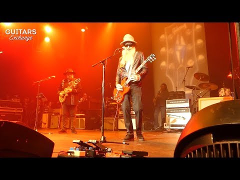 Billy F Gibbons plays "Foxy Lady" by Hendrix (Gibson NAMM Jam)