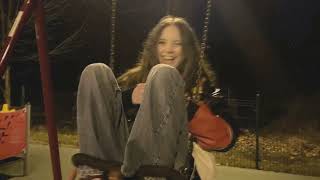 Download lagu Every Breath You Take but she kinda took your breath away mp3