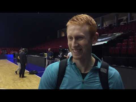 Donar TV met Shane, Jobi, Coach Skelin en Teddy 131018