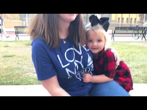 Момиченце вижда баща си за първи път без брада  