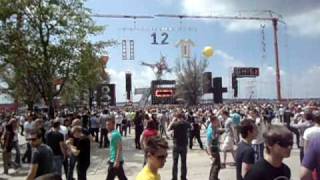 preview picture of video 'headhunterz defqon 1 2010 almere stand'