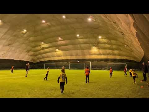 TuPS Talvipelit 11.3.2023 FC Honka P14 Musta - Reipas Oranssi 1