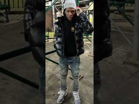 B Lovee x Nas Ebk - Wet em up *unreleased*