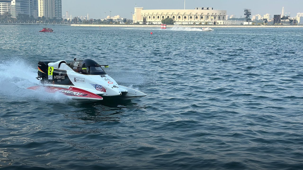 صورة بعنوان: Youtube Image