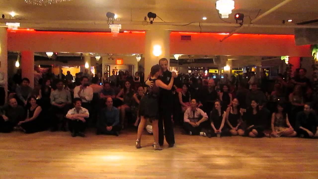 Argentine tango:Laila Rezk & Leandro Oliver - QUE DIOS TE AYUDE",