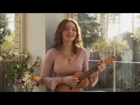 Po raz pierwszy widzę blask - Julia Tołwińska