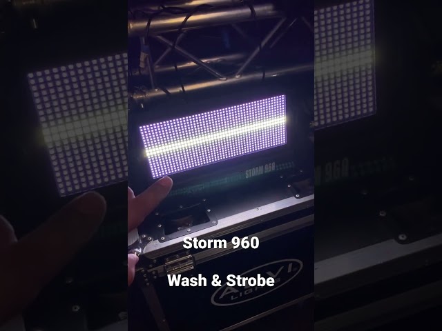 Vídeo relacionado con 6 piezas de luz estroboscópica LED RGB recargable para servicio de bengalas de servicio de botellas de champán reutilizables LED de mano para club, escenario, discoteca, fiesta, concierto, evento,