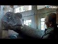 Giant snake attacks, man lights gasoline and dies with it |Snake Island Python | YOUKU MONSTER MOVIE