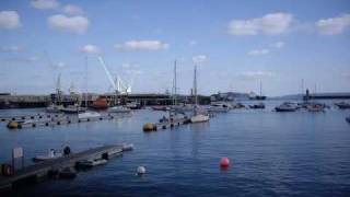 preview picture of video 'St Peter Port Harbour time lapse'